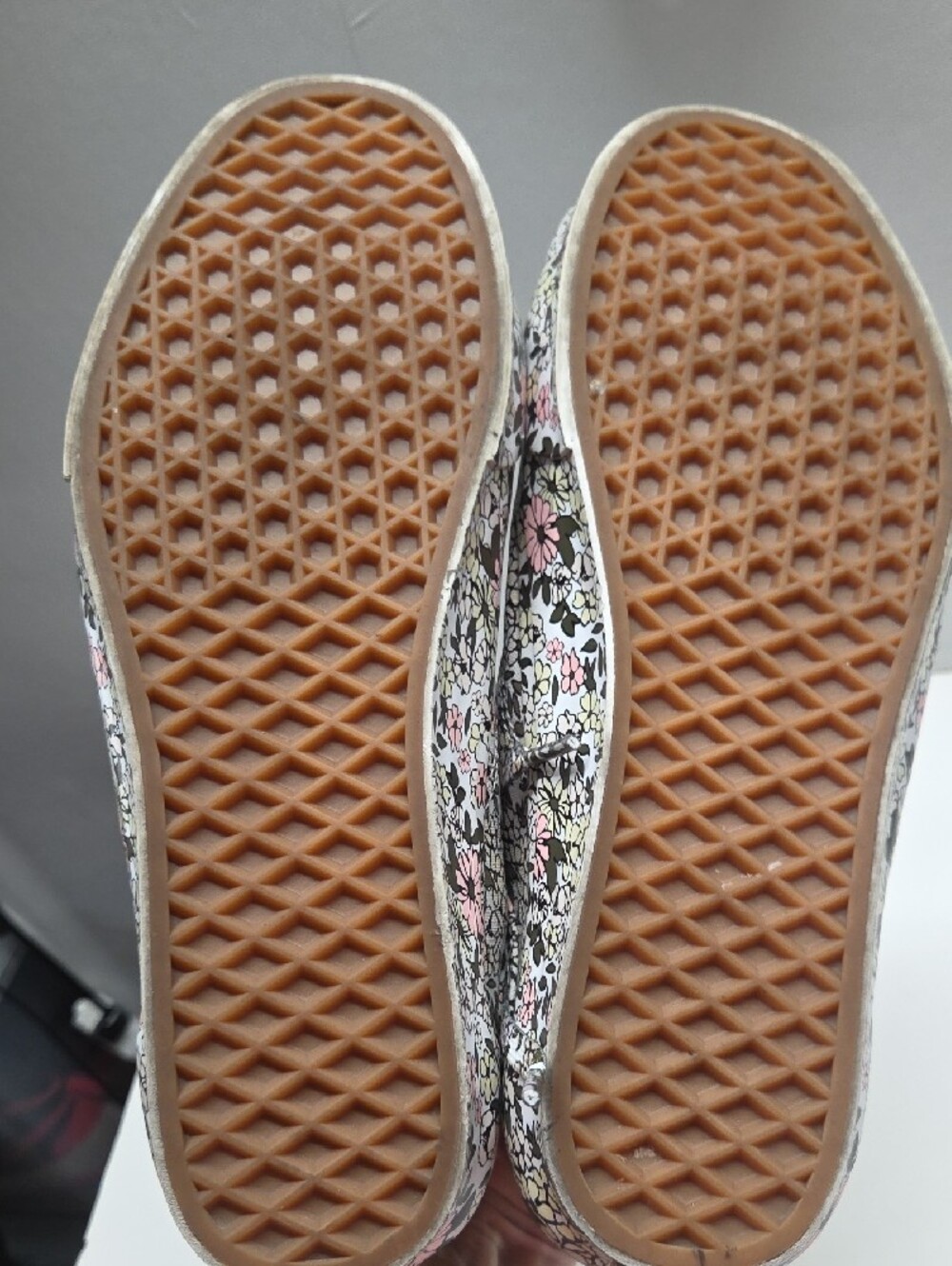 Vans Floral Lace-Up Women's Sneakers in Pink and White Size 9.5 - Picture 6 of 7